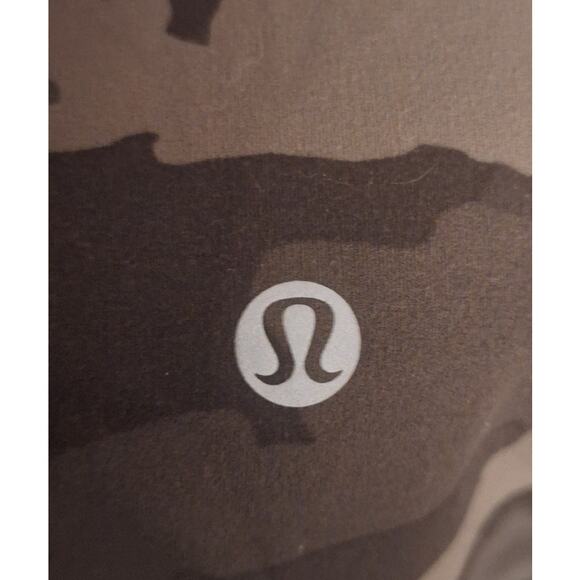 Lululemon Women 0 Incognito Camo Gator Green "Align Crop" Athleisure Leggings - Picture 7 of 8